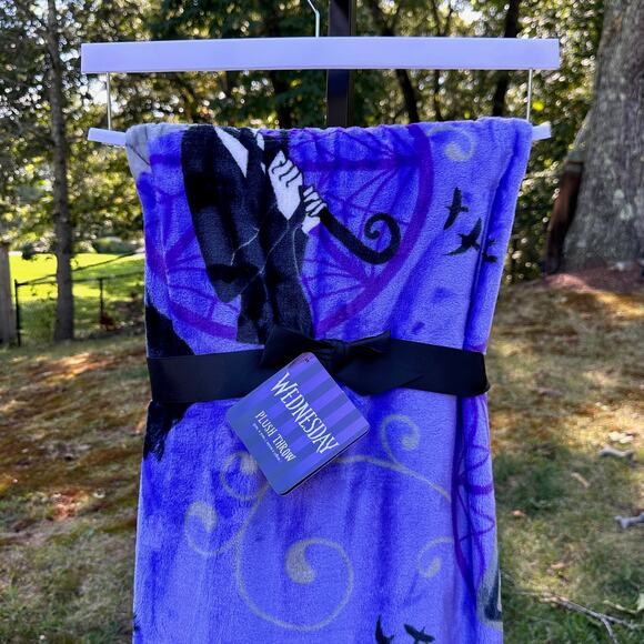 Netflix Wednesday Addams Throw Blanket 60 in. x 70 in. Purple Umbrella NWT - Picture 2 of 12